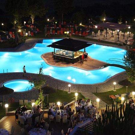 Alexander Hotel سيرس المظهر الخارجي الصورة