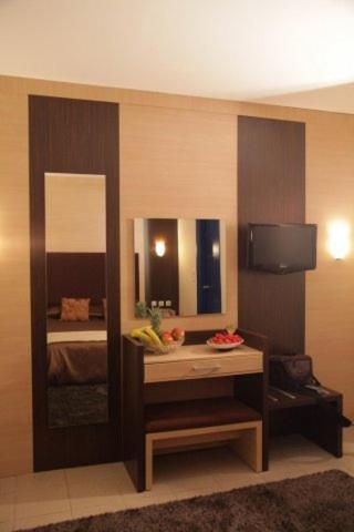 Alexander Hotel سيرس الغرفة الصورة