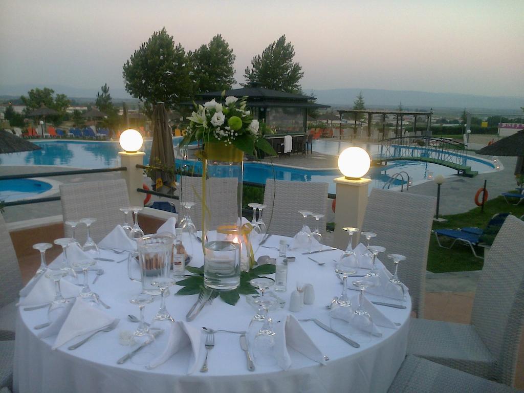 Alexander Hotel سيرس المظهر الخارجي الصورة